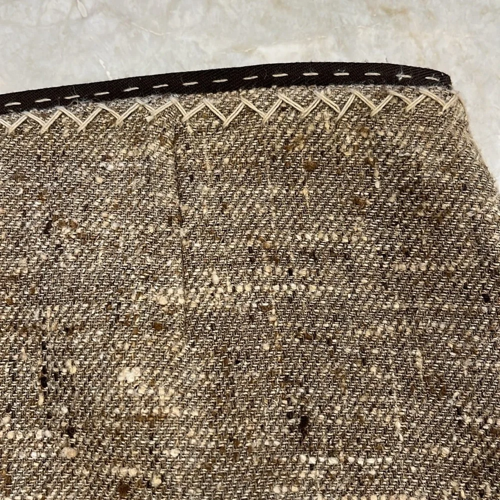 VINTAGE ELIE TAHARI | Raw Hem Pencil Skirt‎ | Silk Blend | Brown Tweed | Size 8